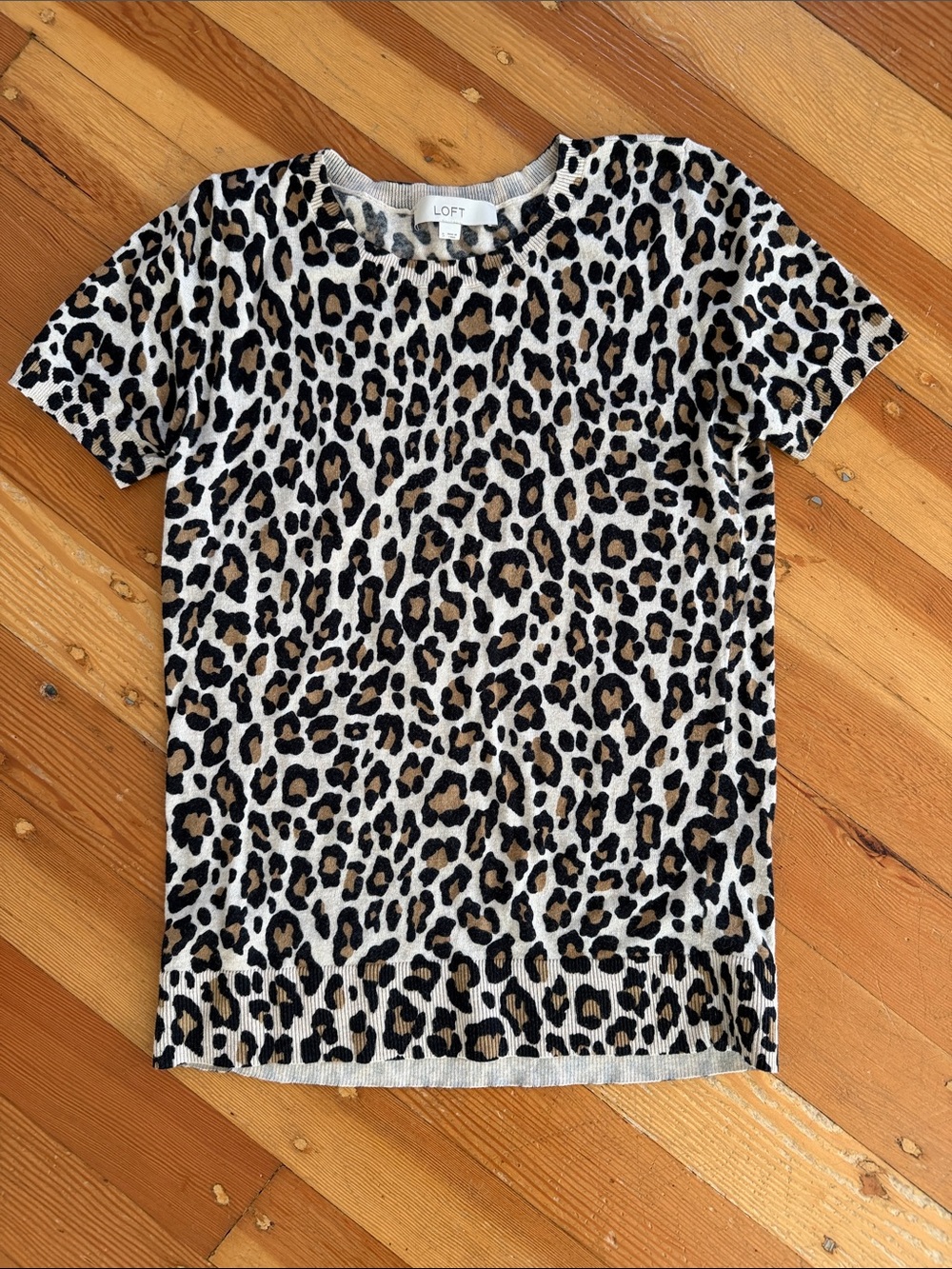 Loft Leopard Print Cotton Short Sleeve Sweater Small